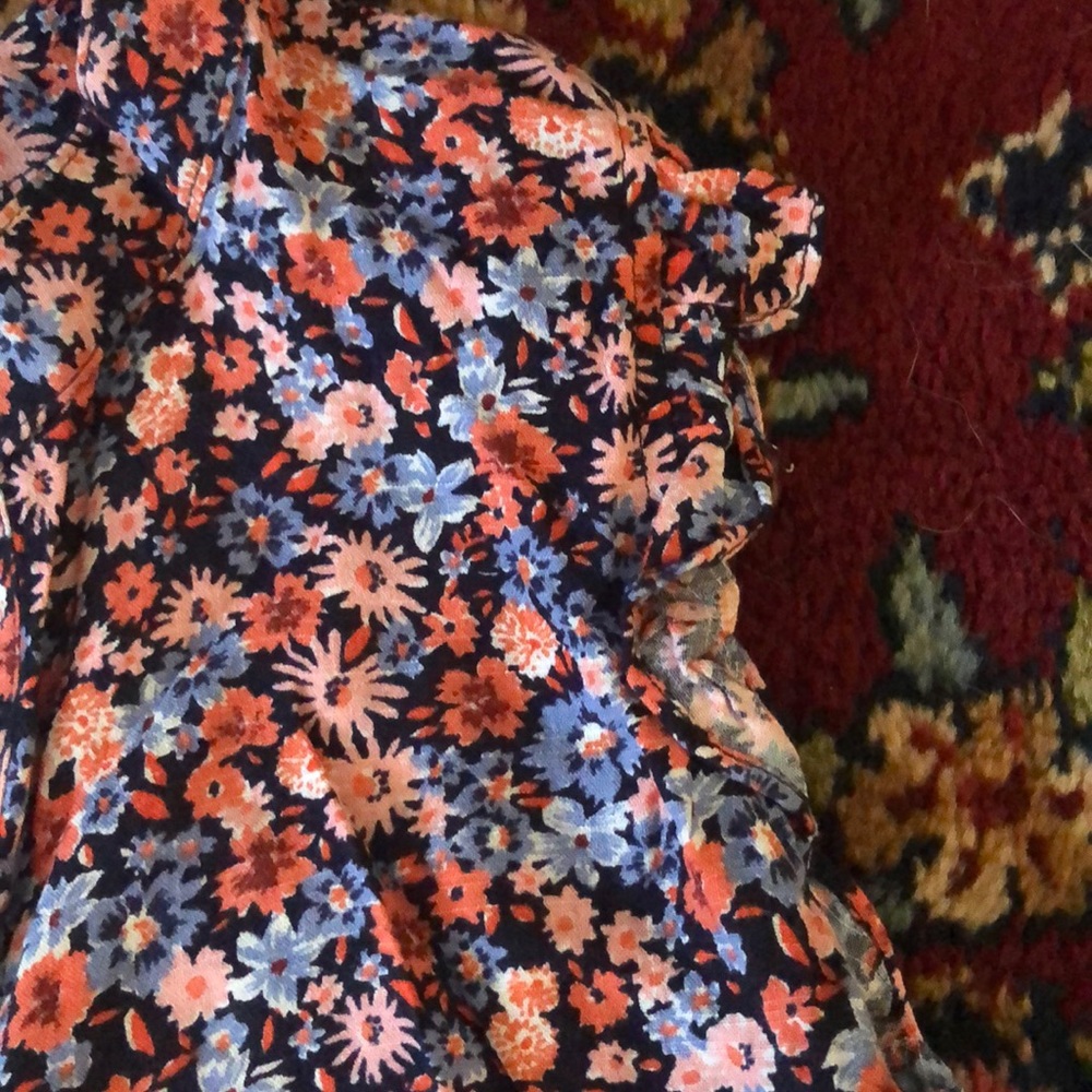 Spring blouse - Picture 3 of 3